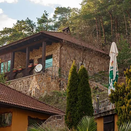 Otel Safari Village Velingrad