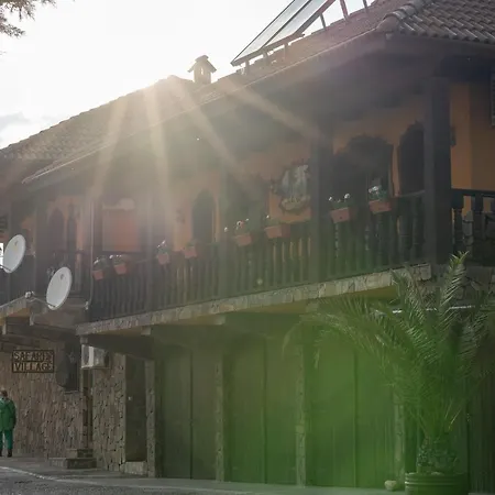 Safari Village 벨린그래드