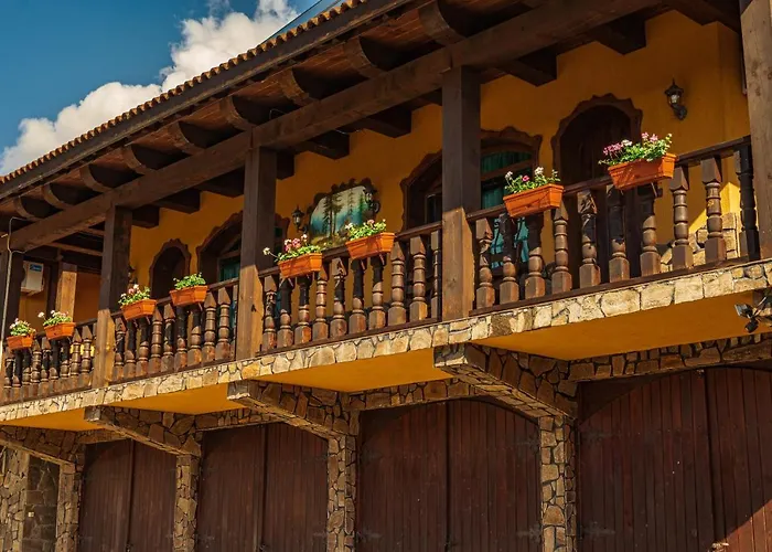 Szálloda Safari Village 3*