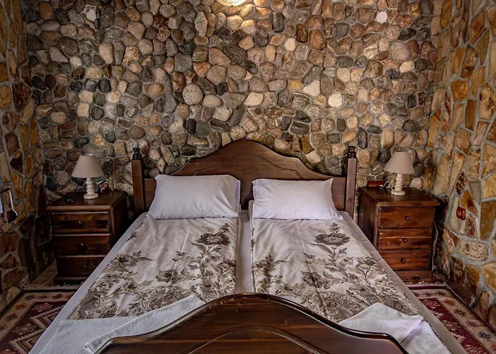 Safari Village Szálloda 3*